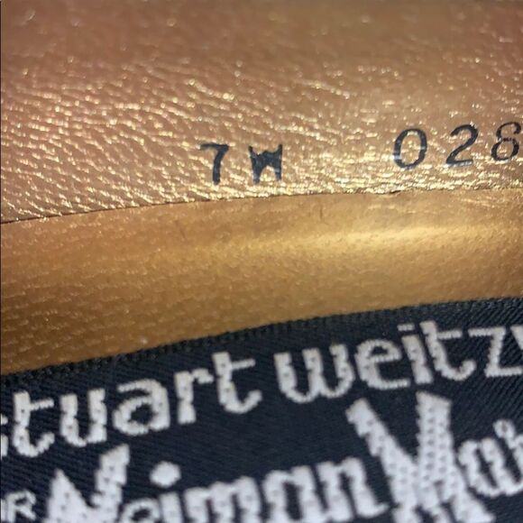 Stuart Weitzman/Neiman Marcus Satin Heels Size 7 - Picture 5 of 6